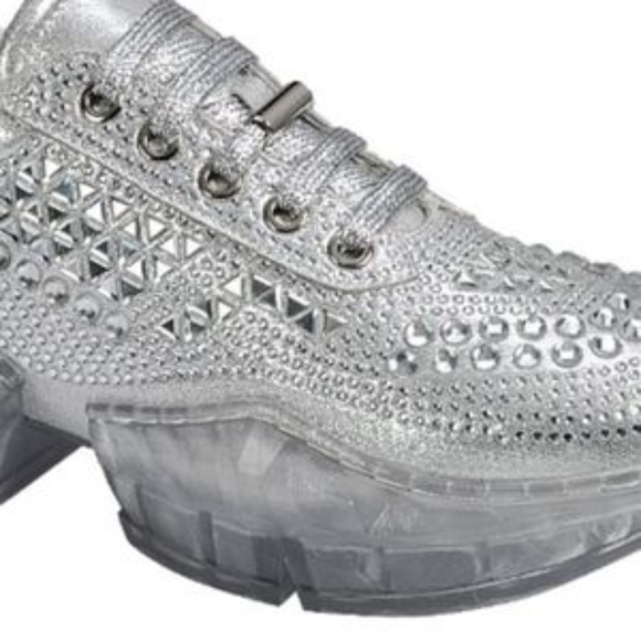 !! LIMITED EDITION !! Diamond Drip Sneakers - Picture 5 of 8